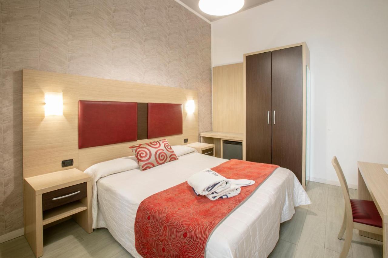 Hotel Playa Viareggio Esterno foto