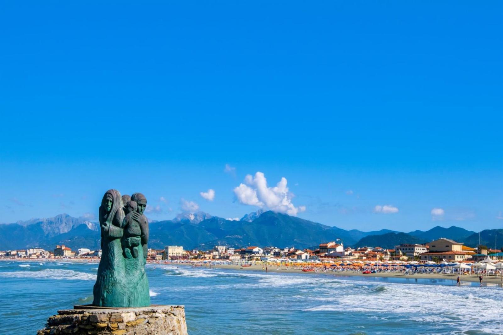 Hotel Playa Viareggio Esterno foto