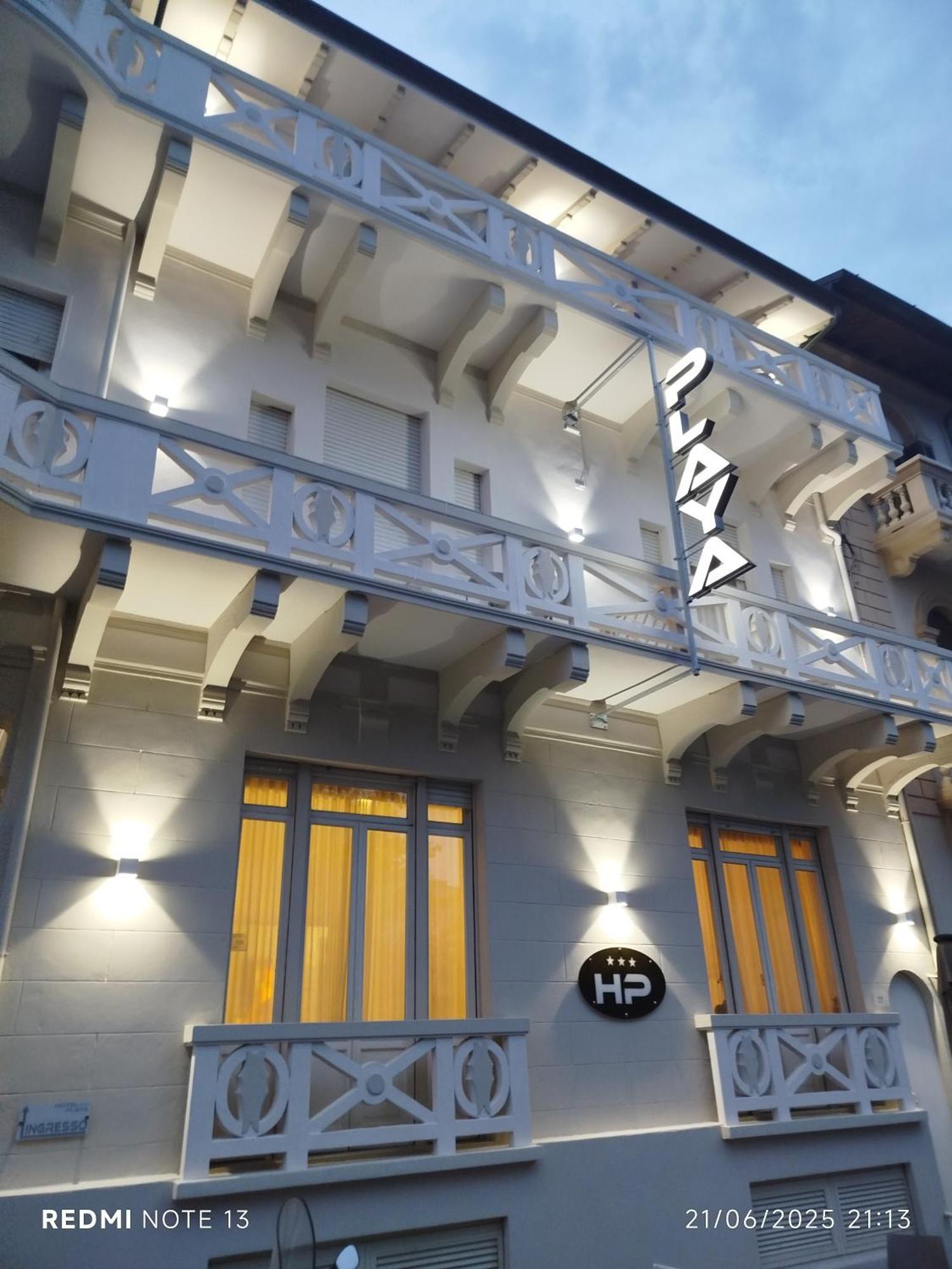 Hotel Playa Viareggio Esterno foto