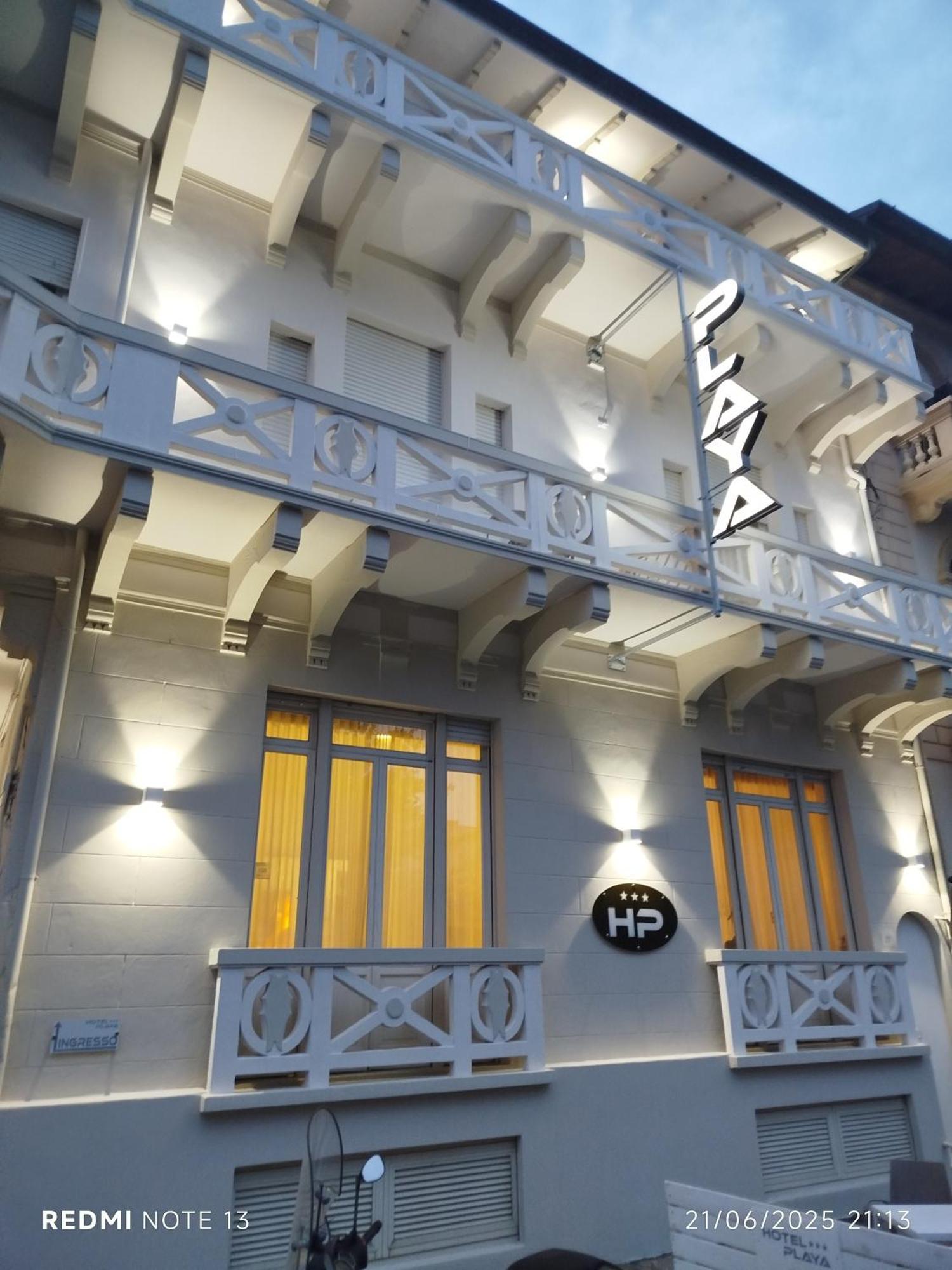 Hotel Playa Viareggio Esterno foto