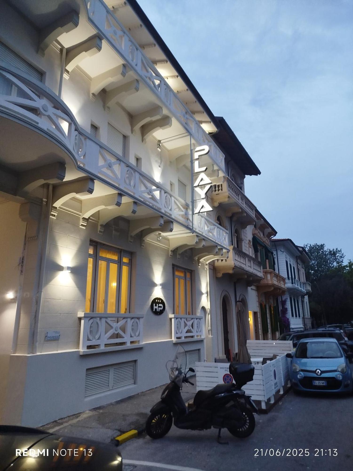 Hotel Playa Viareggio Esterno foto